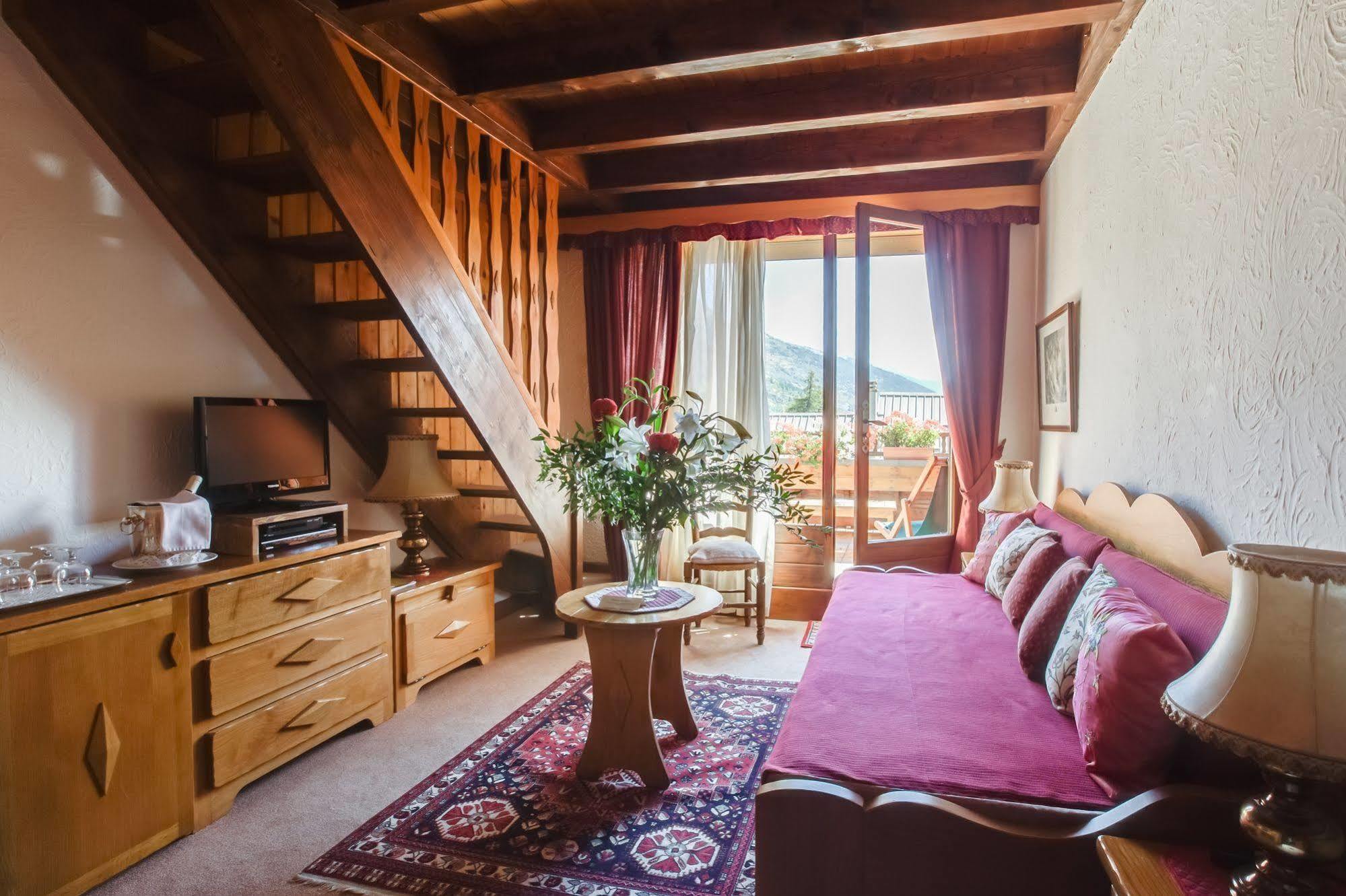 L'Auberge Du Choucas Le Monetier-les-Bains ภายนอก รูปภาพ